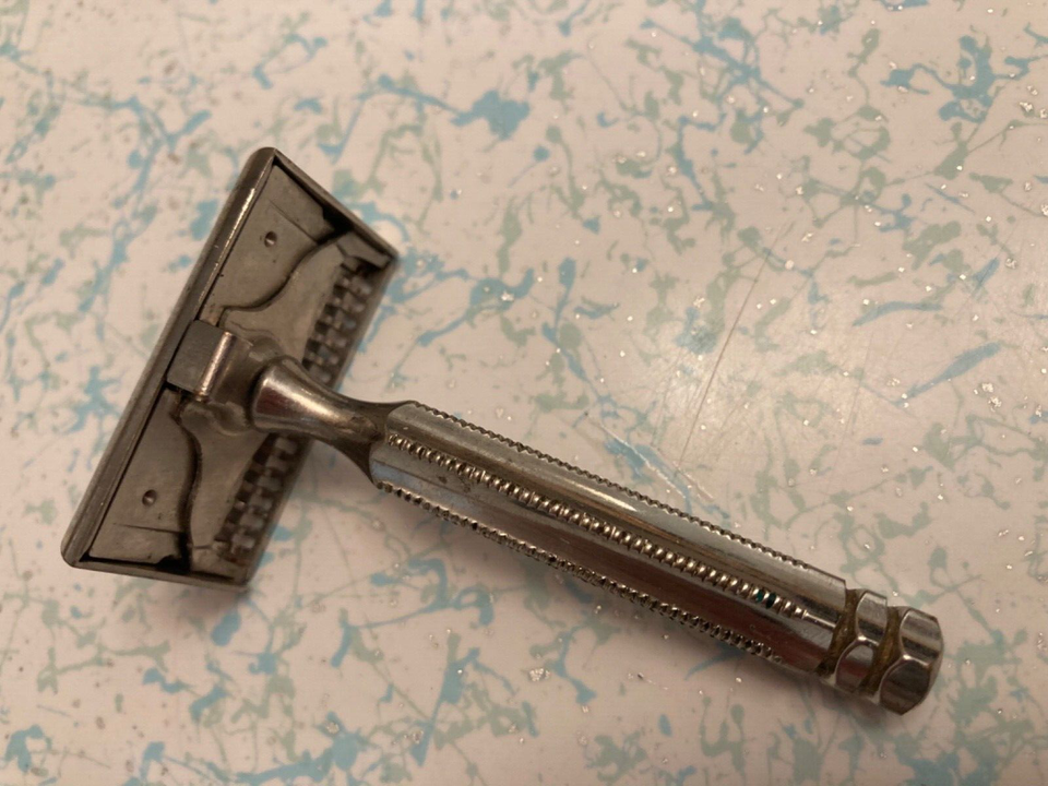 Vintage EverReady Shovelhead Single Edge Safety Razor + 3 Gem blades