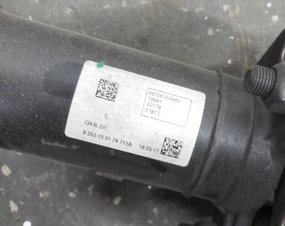 2017 17 Maserati Levante AWD Rear Drive Shaft OEM 06700350480