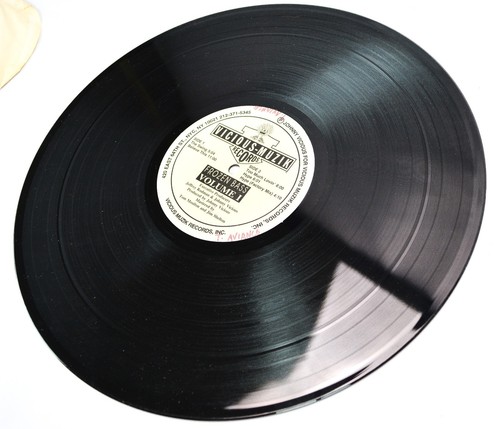 Johnny Vicious Frozen Bass Volume 1 12" Vicious Muzik Record LP Vinyle JV002 - Imagen 7 de 11