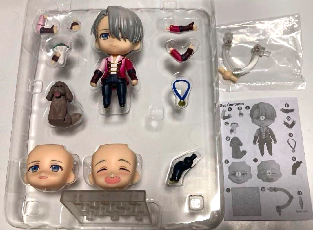(未使用･未開封品)　ユーリ!!! on ICE コレクションフィギュア BOX qdkdu57 W/Box Yuri On Ice Victor Nikiforov action figure Nendoroid 741