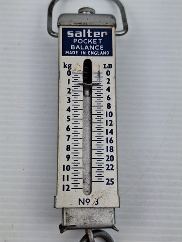 Vintage "Salter’s Pocket Balance - Patent No 3" - 25LB. Very good condition. - Picture 2 of 3