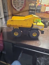 Tonka Classic Mighty Dump Truck - 902050AZ01