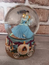 Disney Cinderella Water Snow Globe Music Box "I Love You Truly" Retired Enesco