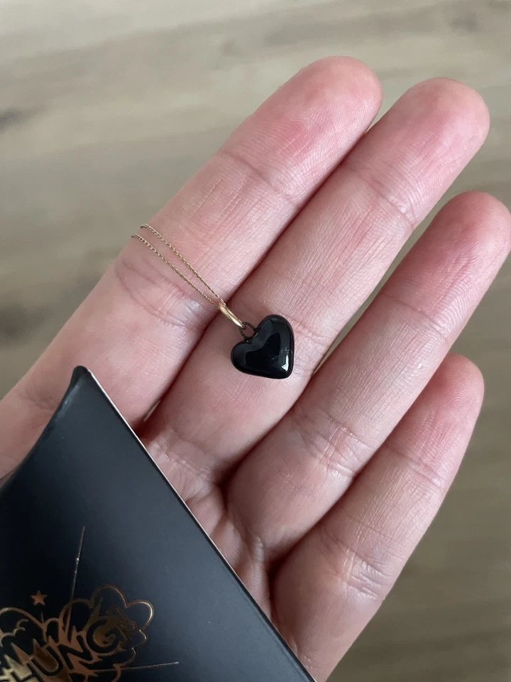Kerchung Black Heart Pendant - Image 3 of 3