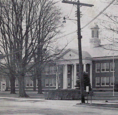 Middleburgh K-12 Central School District Middleburgh New York Postcard 1951