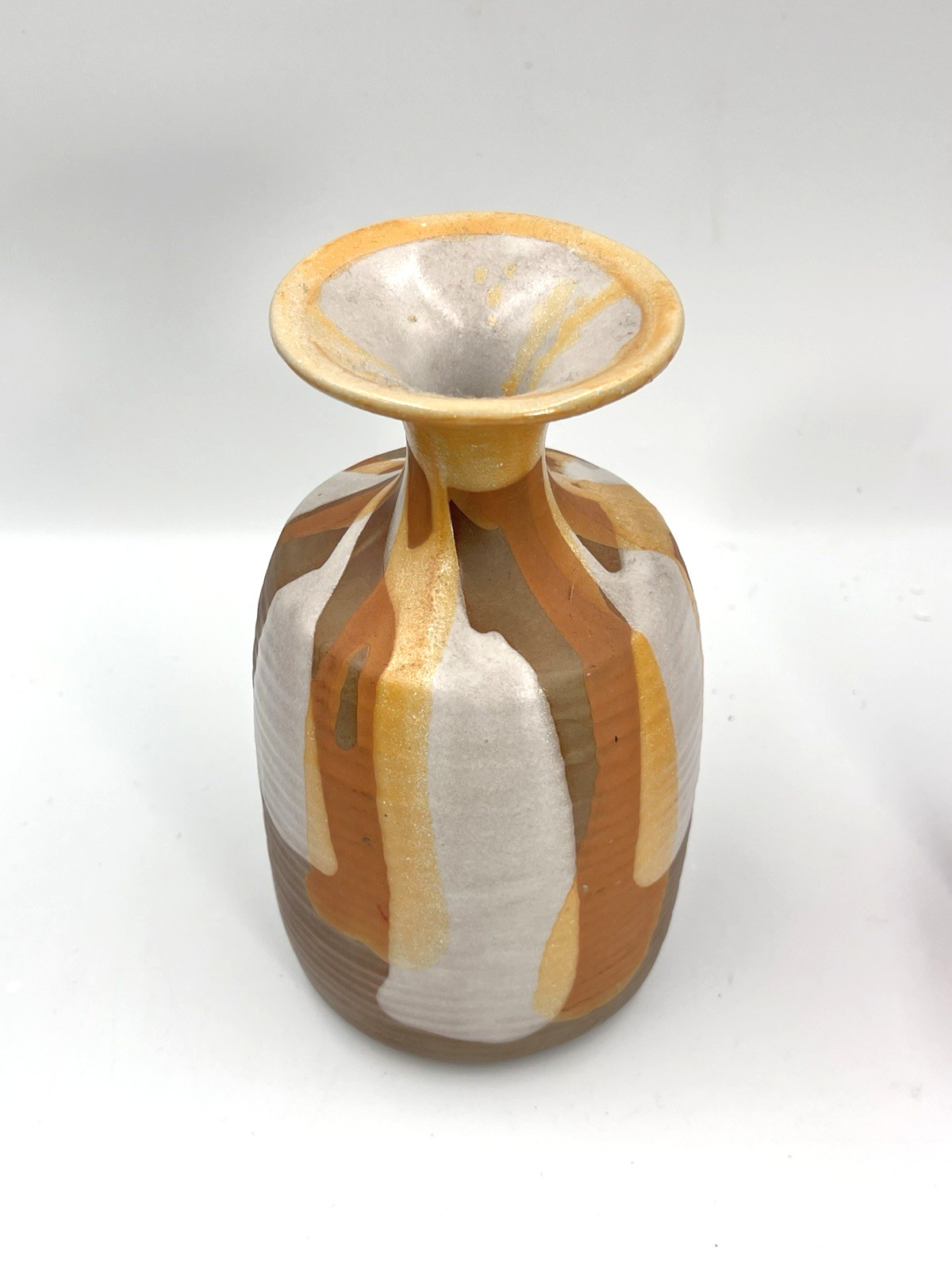 Jaru California Arts Crafts Style VTG Pottery Ribbed Dripped Glaze RS-30A 7.25"