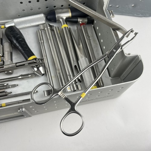 Moss Miami Spinal System Instrument Set W/ Case - Picture 3 of 20
