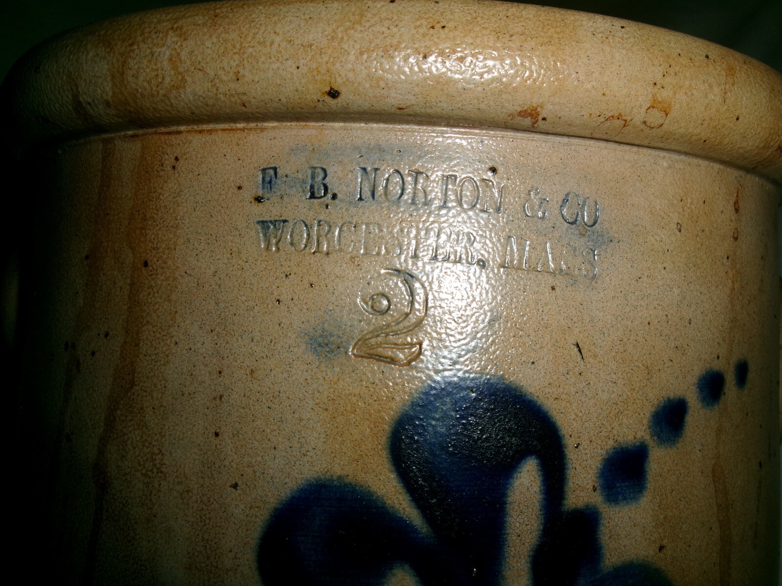 MINT ANTIQUE PRIMITIVE F.B. NORTON & CO. WORCESTER MA ART STONEWARE FLORAL CROCK