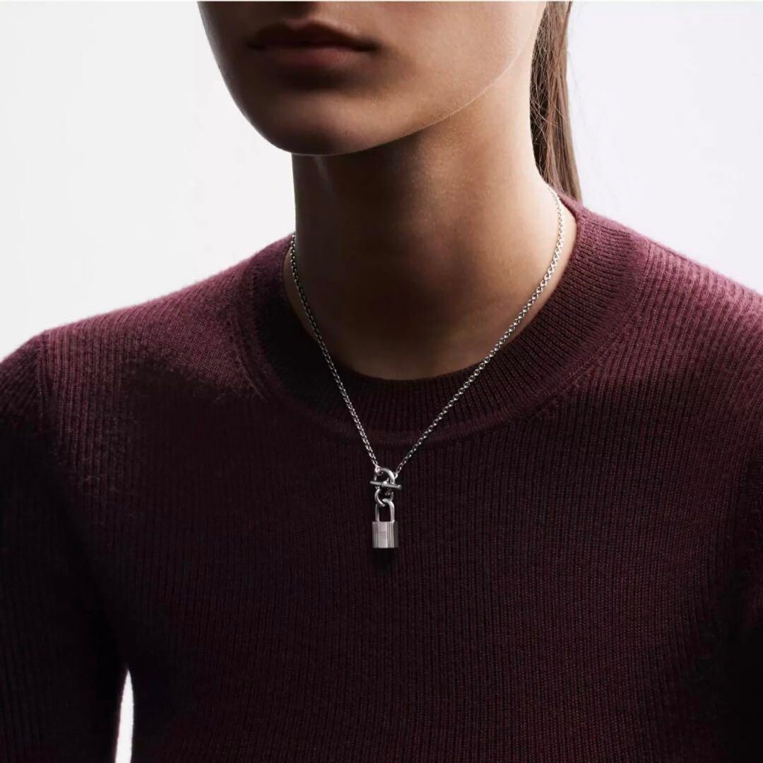 HERMES Silver Pendentif Cadenas Kelly Necklace 925 Pendant