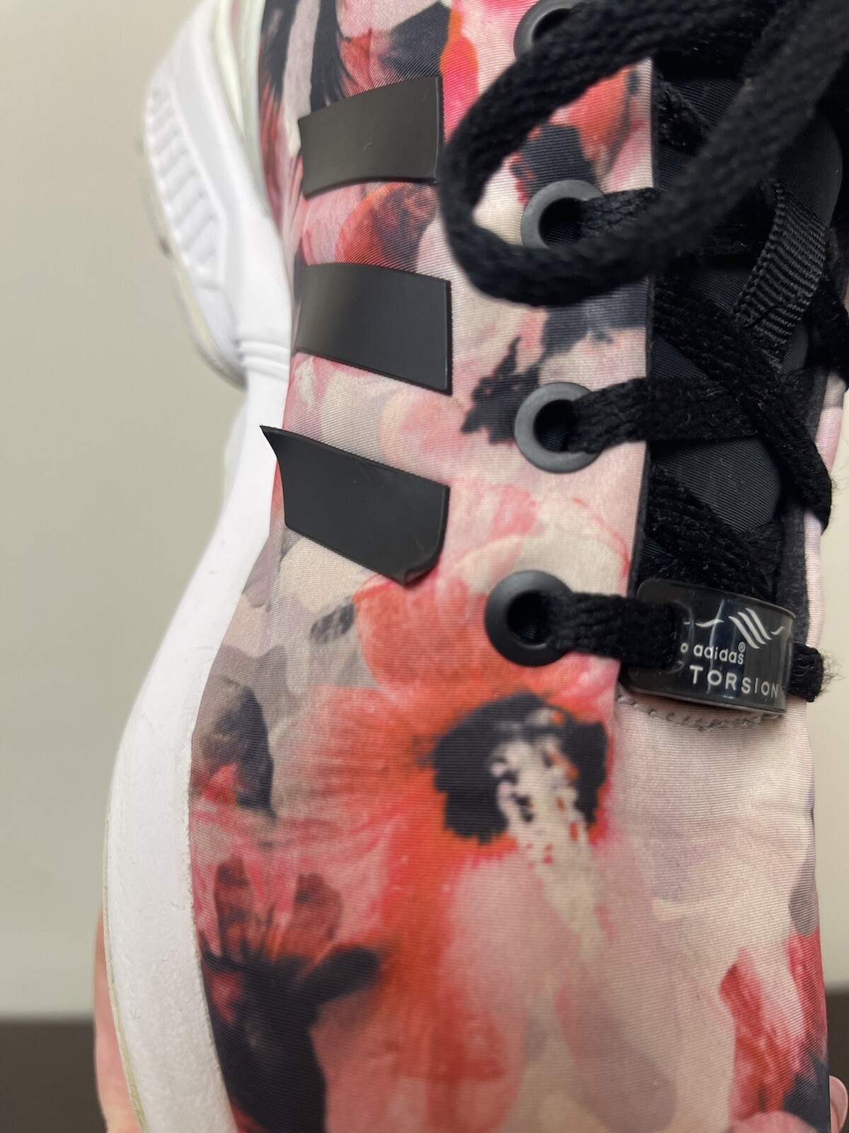 adidas torsion floral print