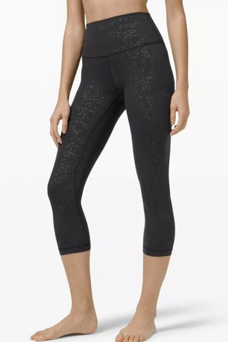 Lululemon Size 20 Align HR Crop 21 