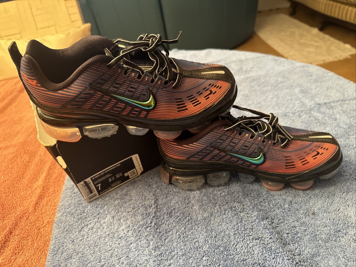 vapormax 360 blue and orange