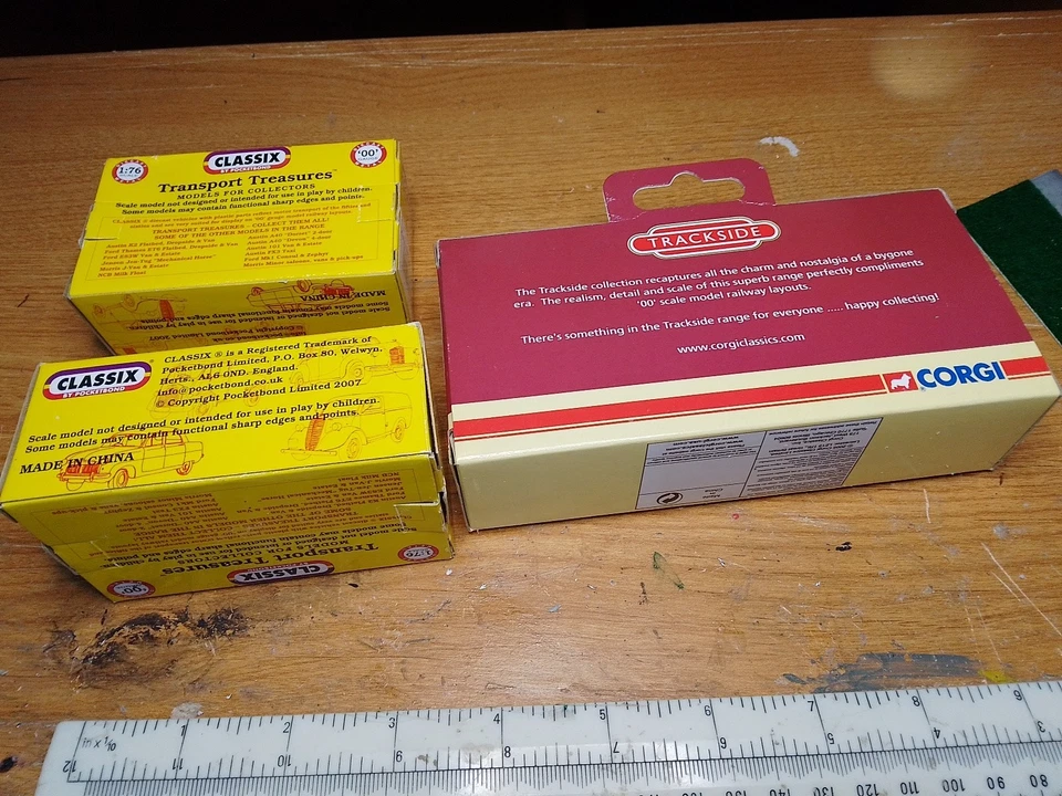 OO Gauge Model Car Lorry Empty Boxes Austin Taxi X 2 Scammel Mech Horse LNER - Image 3 of 3