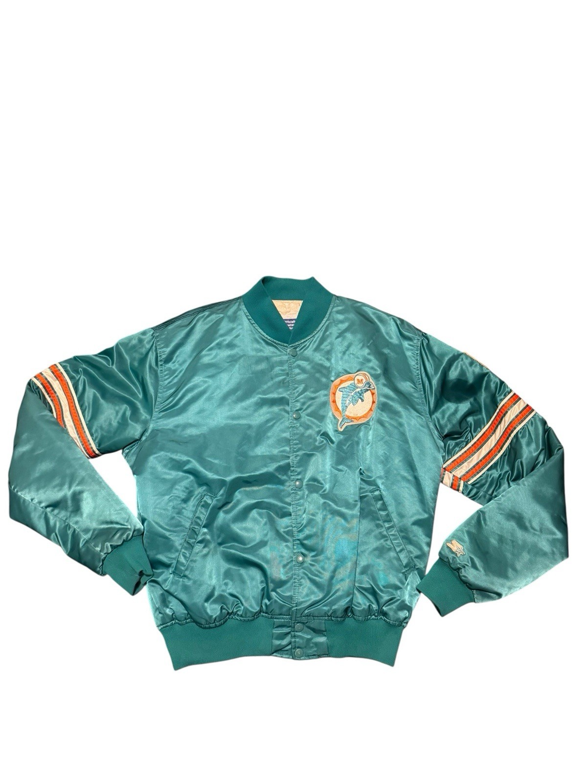 Picture 1 of 24