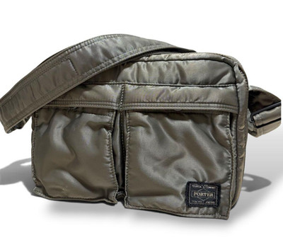 PORTER TANKER Schultertasche Silber Grau Nylon Crossbody Yoshida Japan Unisex