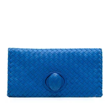 Authenticated Bottega Veneta Nappa Intrecciato Turn Lock Clutch Blue Leather Bag