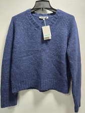 Medium Pacas Women's V Neck Sweater With Alpaca Wool relaxed V-neck sweater Navy Medium Pacas Women's V Neck Sweater With Alpaca Wool relaxed V-neck sweater Navy - Image 1