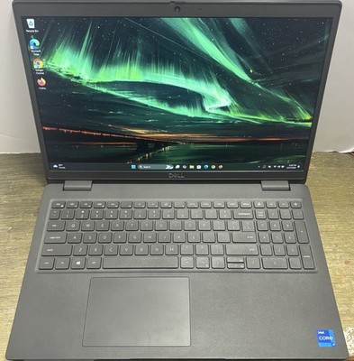 Dell Latitude 3520 | i7-1165G7 | 16GB DDR4 | 500GB M.2 | Windows 11 Pro