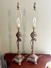 Pair Of VTG Chapman Style Rams Head Table Lamps Cast Metal Bronze Finish 1970s