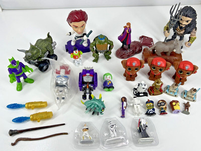 Mixed Lot of 32 Star Wars, DC Comicic, Marvel, Minions, TMNT, Paw Patrol & More