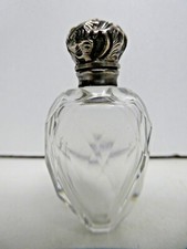 STERLING SILVER REPOUSSE HINGED LID HALLMARKED CUT GLASS SCENT BOTTLE PERFUME