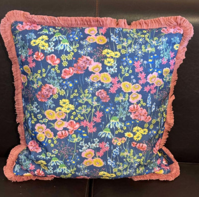 SOPHIE ROBINSON Dekokissen Wildflower Midnight gefüllt Fransen 43 x 43 cm