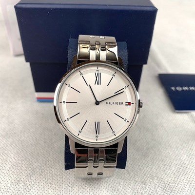 tommy wrist watch
