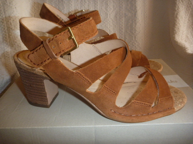 tan suede sandals uk