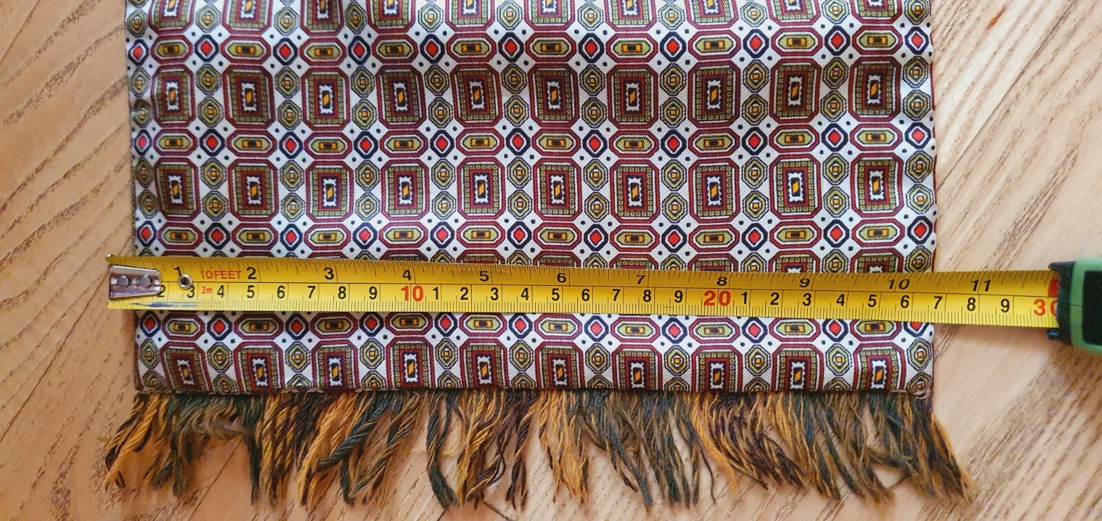 Reversible Rectangular Scarf with fringe Wool-sil… - image 6