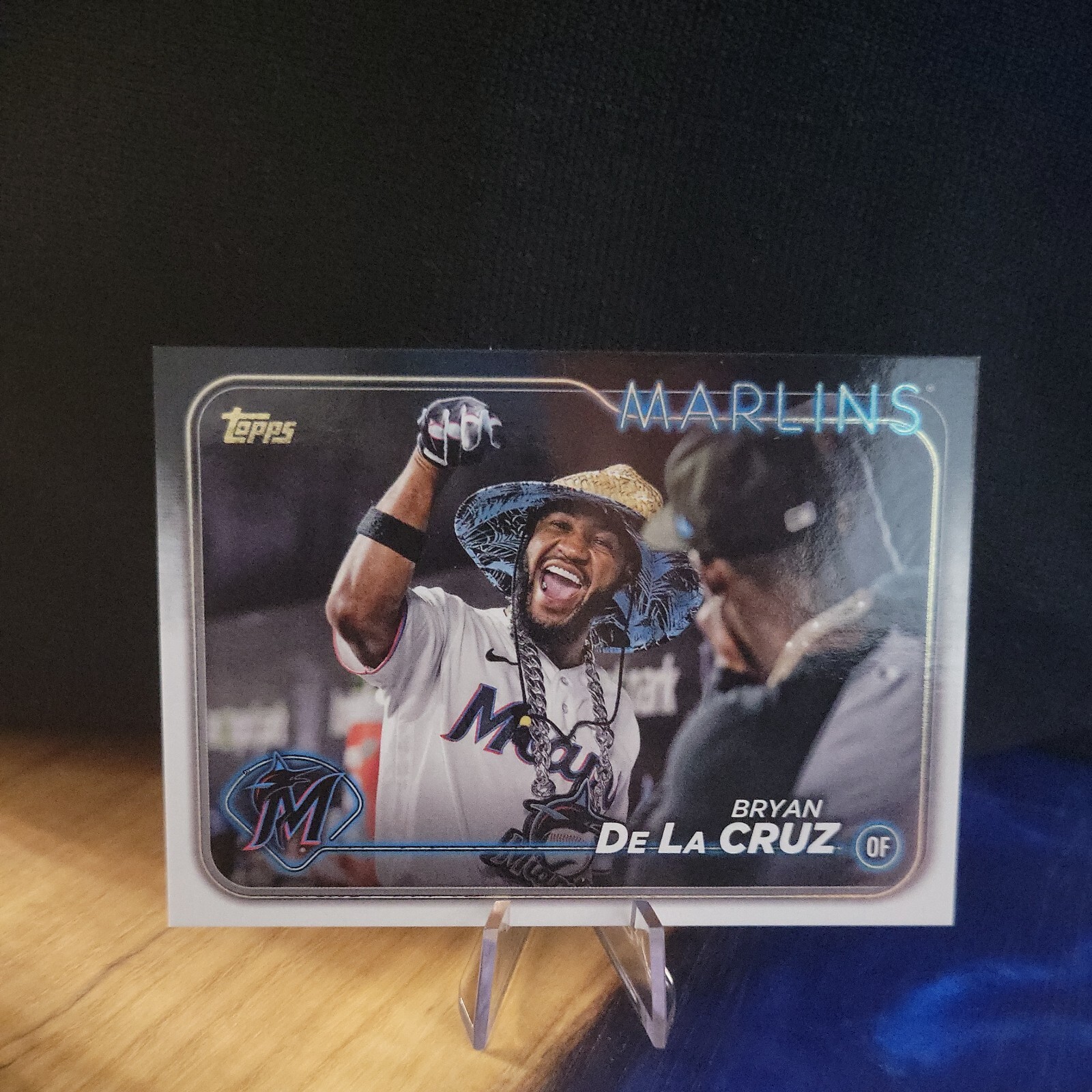 2024 Topps Series 1 #215 Bryan De La Cruz Golden Mirror Image Variation SSP
