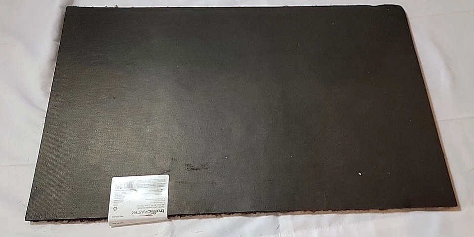 Trafficmaster Red Welcome Mat 18" x 30" Outdoor New Door Mat - Image 4 of 4