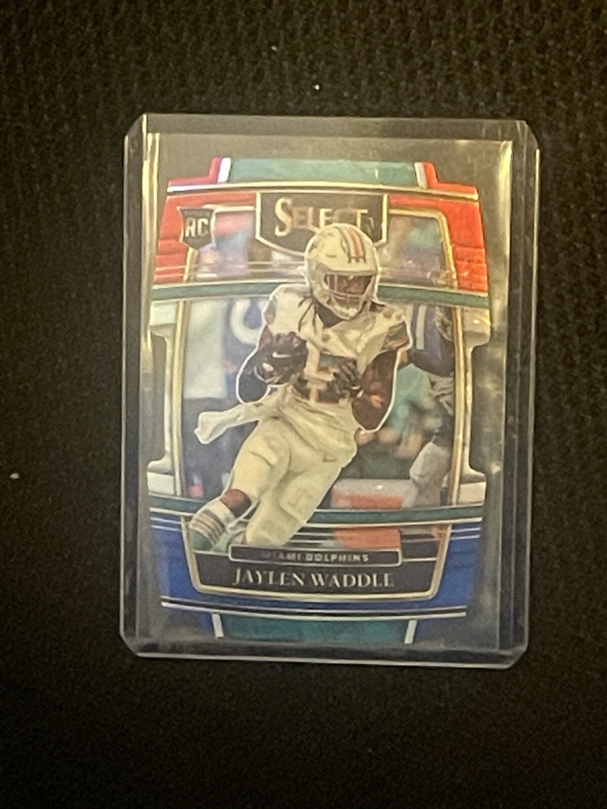 2021 Panini Select - Concourse Red & Blue Prizm Die-Cut #48 Jaylen Waddle (RC)