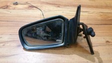 Retroviseur droit (ou coque) Mazda 121