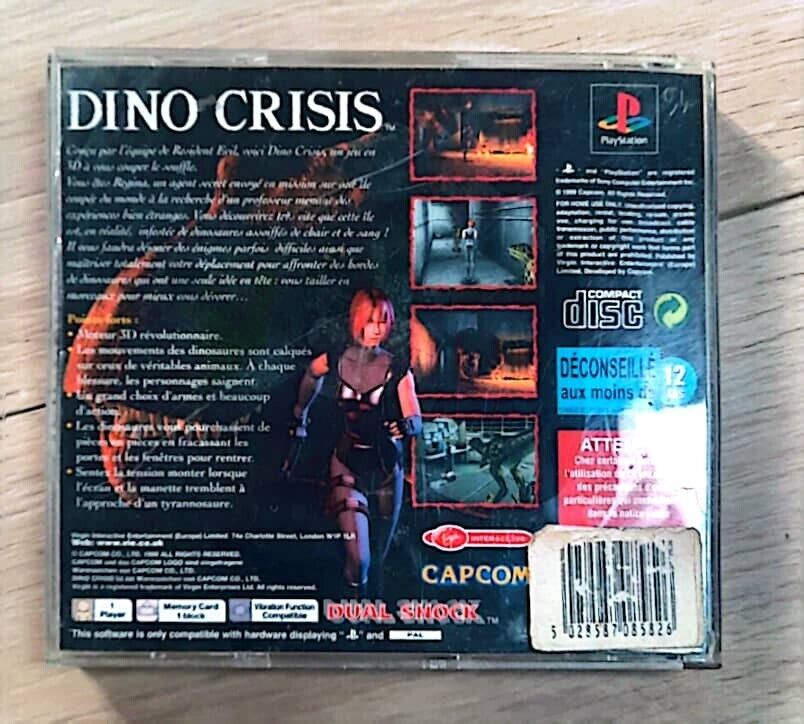 Dino Crisis [REPLICA] - PS1 ONE - Sebo dos Games - 10 anos!