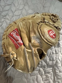 Rawlings HOLDSTER Catchers Mitt Needs Work