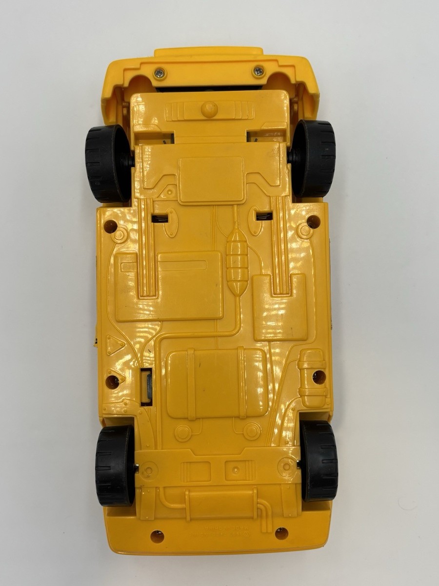 Incredible Crash Dummies by TYCO: CRASH CAB CAR, SKID, SPARE TIRE
