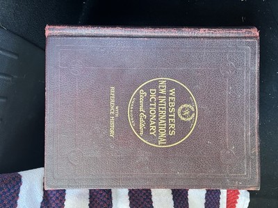 Webster's new international dictionary 1936. Good condition Vintage Binding good
