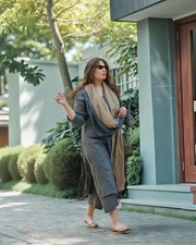 Gosriki Women'S Rayon Blend Solid Straight Kurta With Pant & Dupatta (Raja Sa...