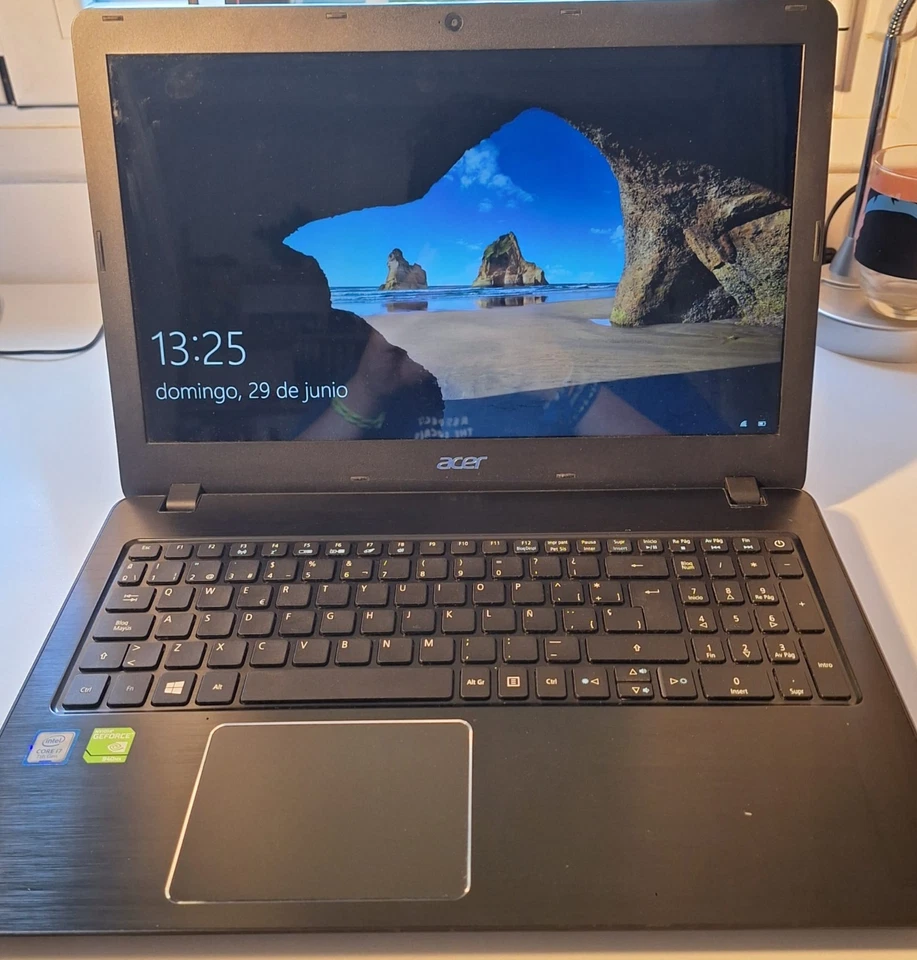  Portátil Acer Aspire 5 Negro, Buen estado, i7-7500U, Incluye Cargador - Imagen 3 de 4