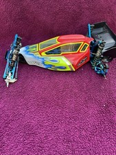 TEAM ASSOCIATED RC10 B4.