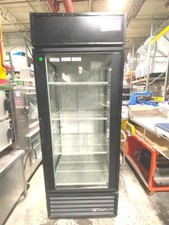 Cooler/ True GEM-26 Single Door 360 Degree Display Refrigerator