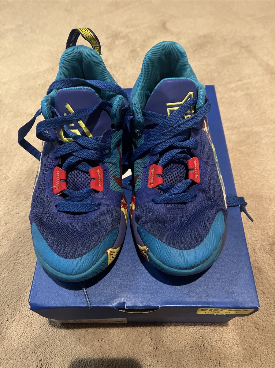 Nike Giannis Immortality SE GS Basketball Shoes Size