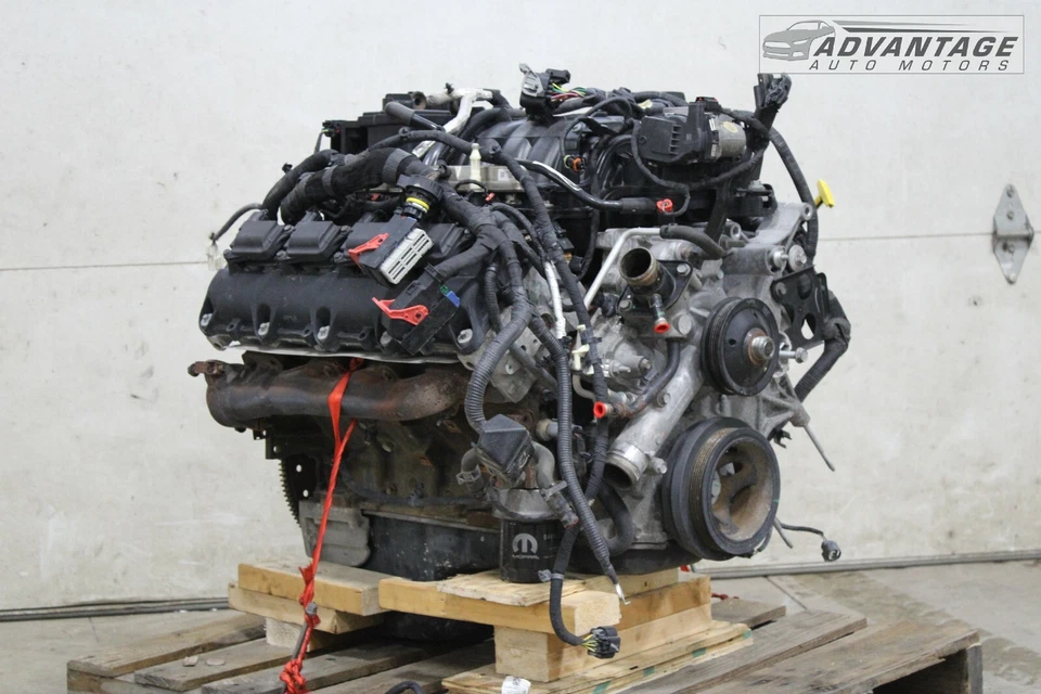 2018 DODGE RAM 1500 5.7L V8 OHV HEMI ENGINE MOTOR BLOCK 176K MDS VVT (EZH) OEM - Image 2 of 4