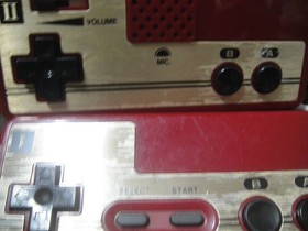 Nintendo Famicom AV Mod Console w Gundam Doraemon Dragon Quest Games