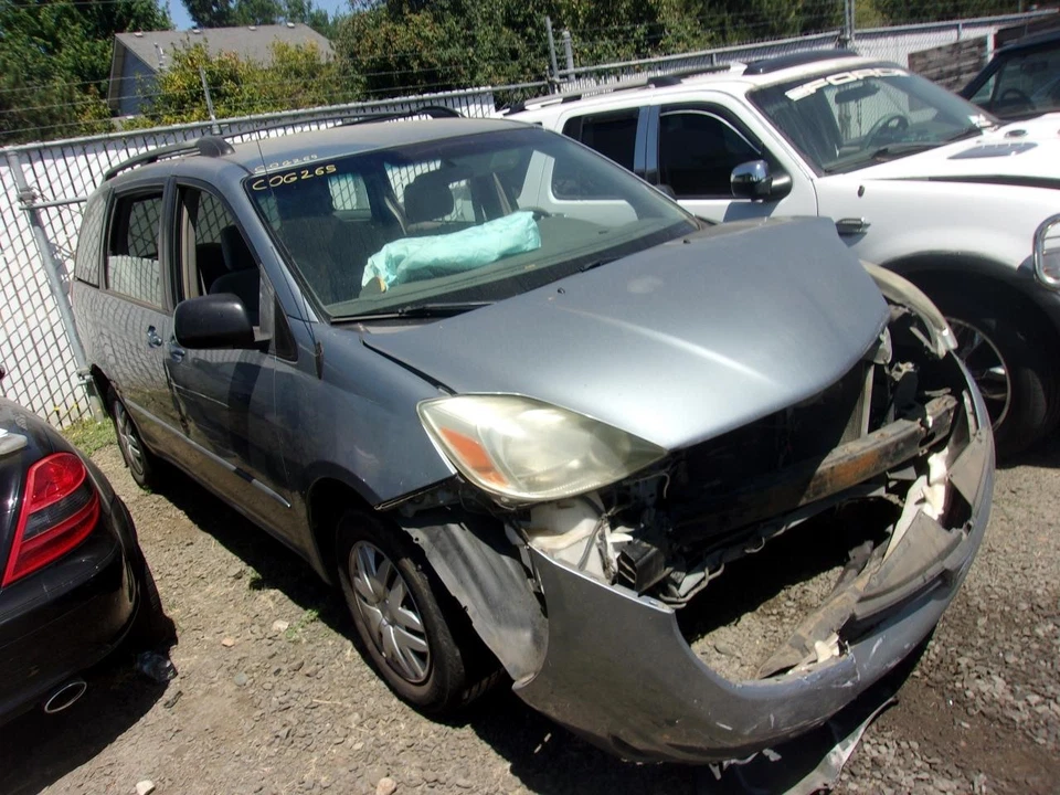 Medidor de flujo de aire de inyección de combustible usado se adapta a: Toyota Sienna 2004 grado A Foto 2 de 4