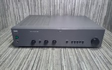 NAD 302 Integrated Amplifier