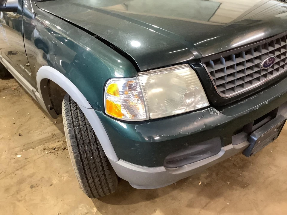 Used Hood fits: 2002 Ford Explorer 4 Dr exc. Sport Trac Grade A - Image 3 of 4