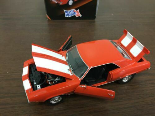 Hobby Gear 8-Piece Traffic Cones – 1/24 Scale Display Accessories For Model Cars & Dioramas