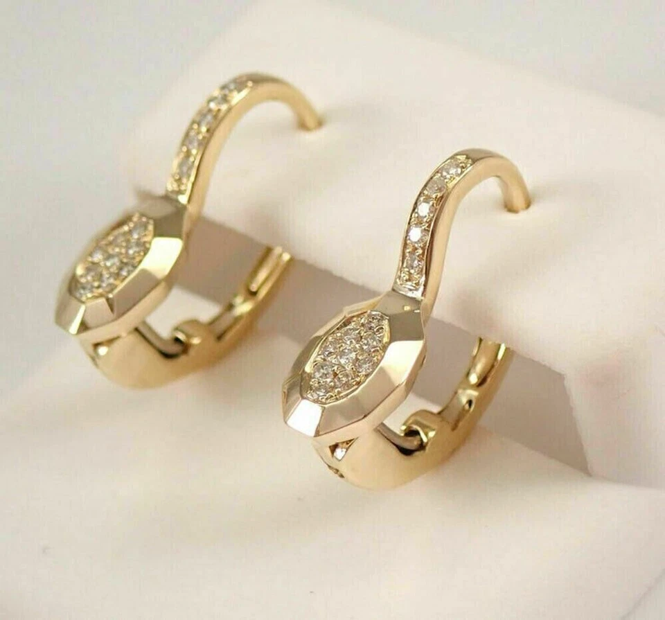 Женские круглые серьги-кольца из желтого золота 14 карат с лабораторными бриллиантами 2 карата - Изображение 2 из 4