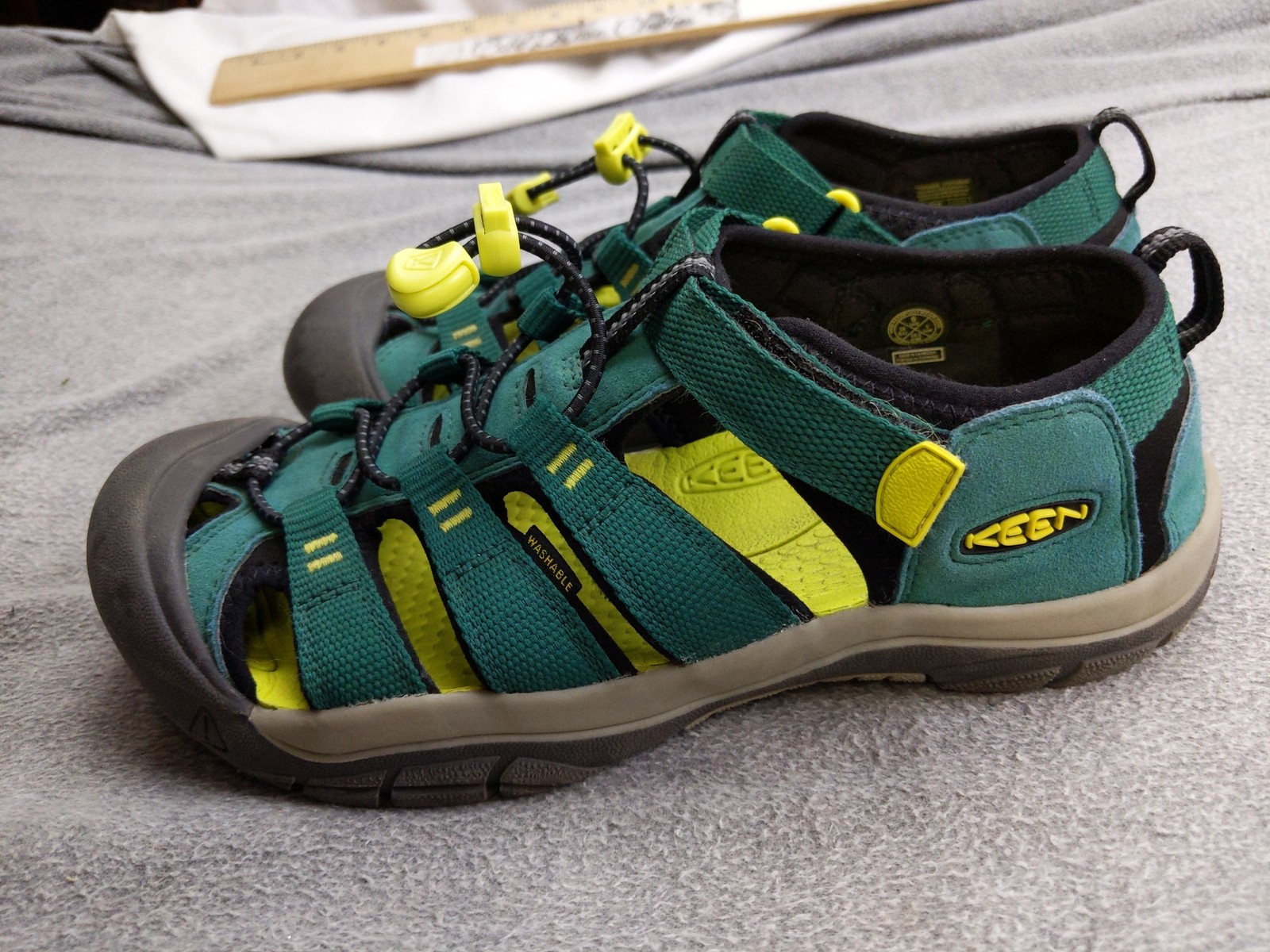 Scarpe Keen donna taglia 6 verde giallo lavabili sandali outdoor escursionismo acqua